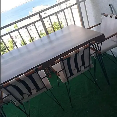 Appartement شقة مميزة مطلة على البحر *